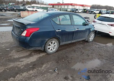 2014 Nissan Versa 1.6 Sv z USA, uszkodzony, nr VIN 3N1CN7AP1EL839266
